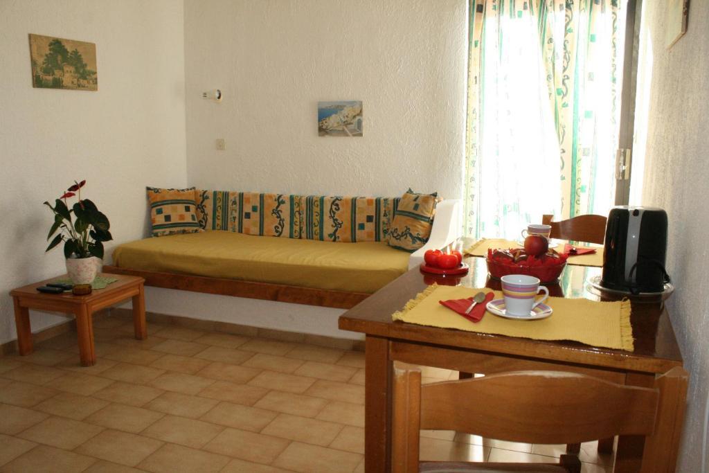 Blue Bay Apartments Hersonissos  Bilik gambar
