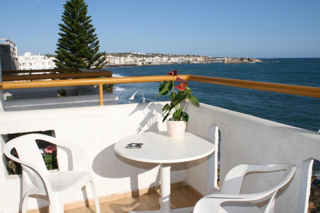 Blue Bay Apartments Hersonissos  Luaran gambar