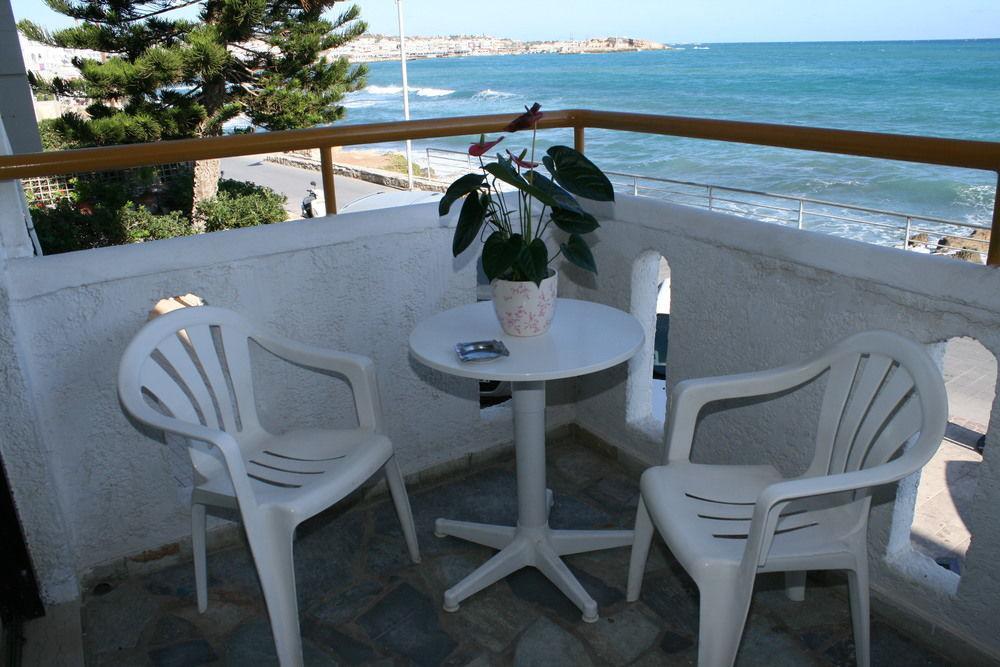 Blue Bay Apartments Hersonissos  Luaran gambar