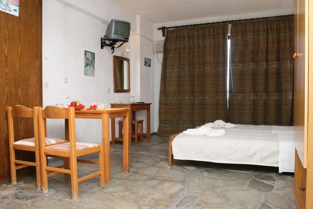 Blue Bay Apartments Hersonissos  Luaran gambar